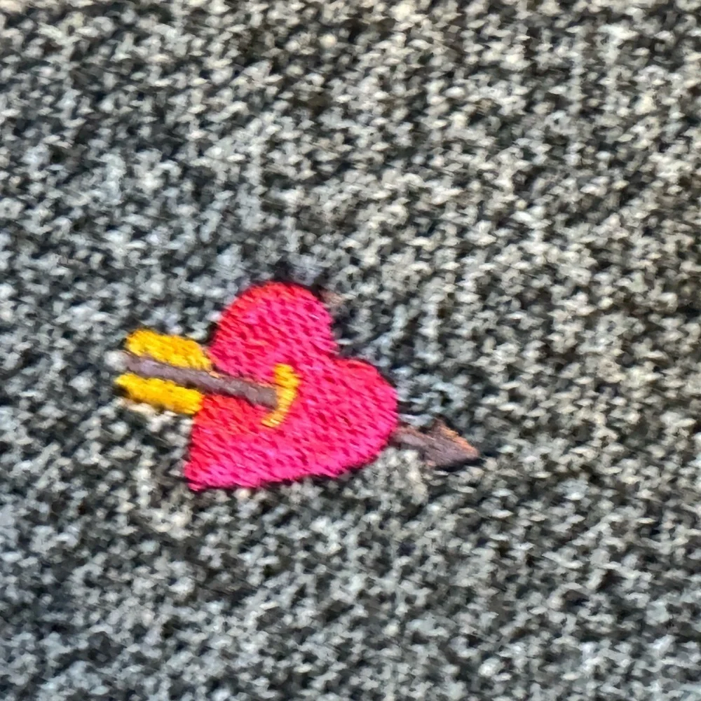 Lou Grey Loft Heart Embroidered Emoji Sweatshirt Women’s Small Gray Preppy Cozy - Picture 8 of 10